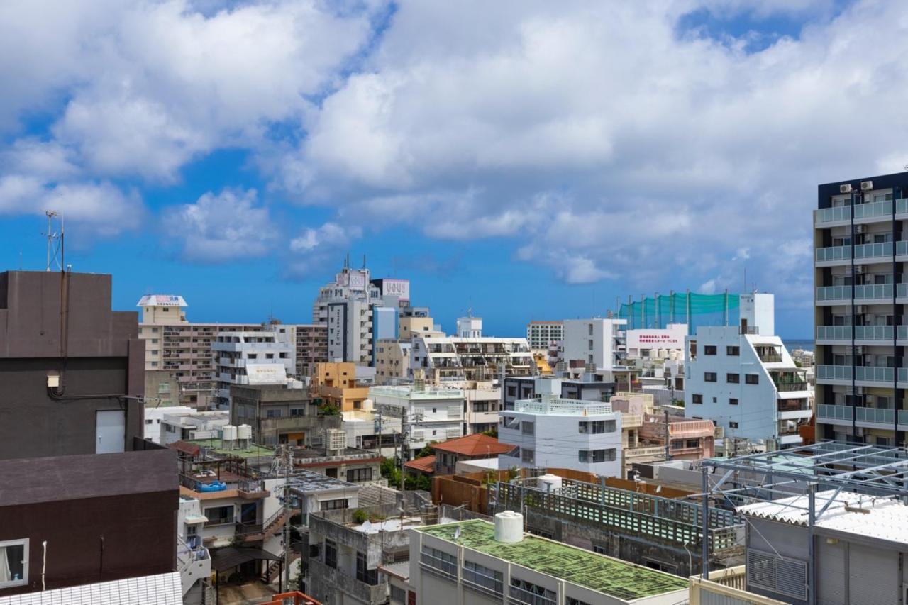 Mr.Kinjo In Haibisu西町 Kume Екстер'єр фото